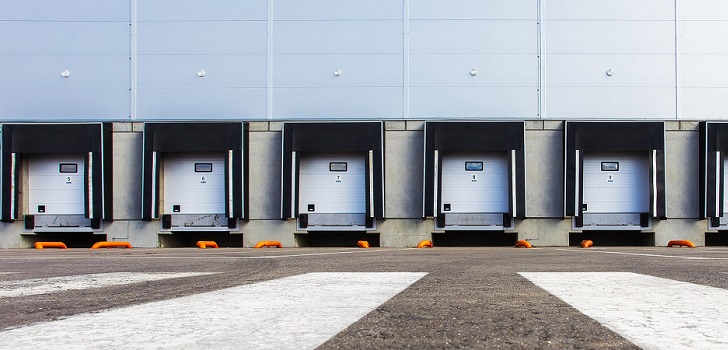 Nave logística Knight Frank hace caja con el ‘boom’ logístico: asesora operaciones por 750 millones hasta septiembre